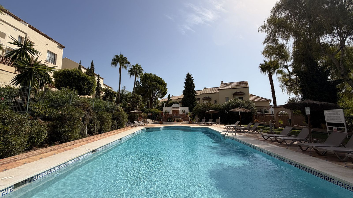 Huis te koop in Nueva Andalucía | 4 slaapkamers H5511760