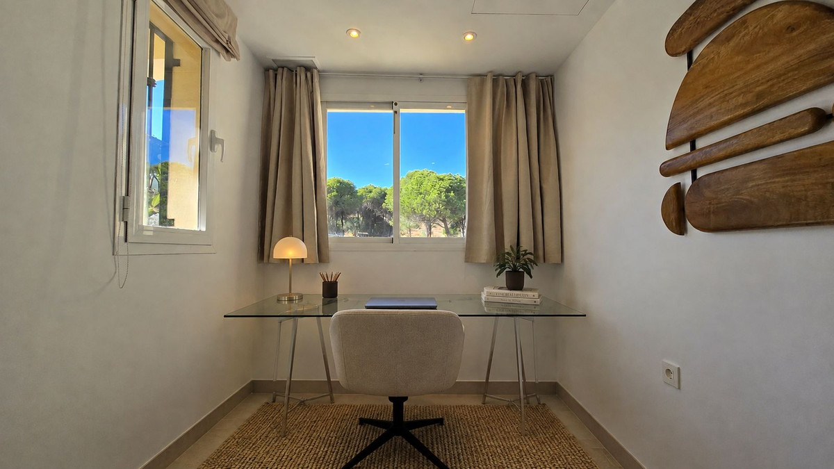 Huis te koop in Nueva Andalucía | 4 slaapkamers H5511760