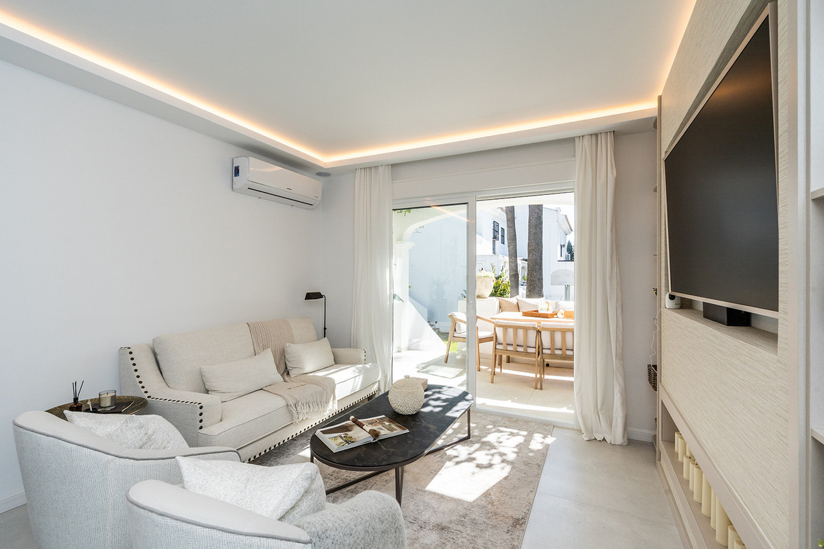 Huis te koop in Nueva Andalucía | 4 slaapkamers H5512960