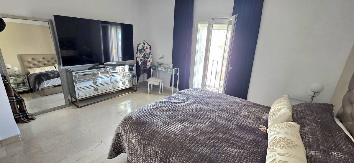 Huis te koop in Nueva Andalucía | 3 slaapkamers H5514694