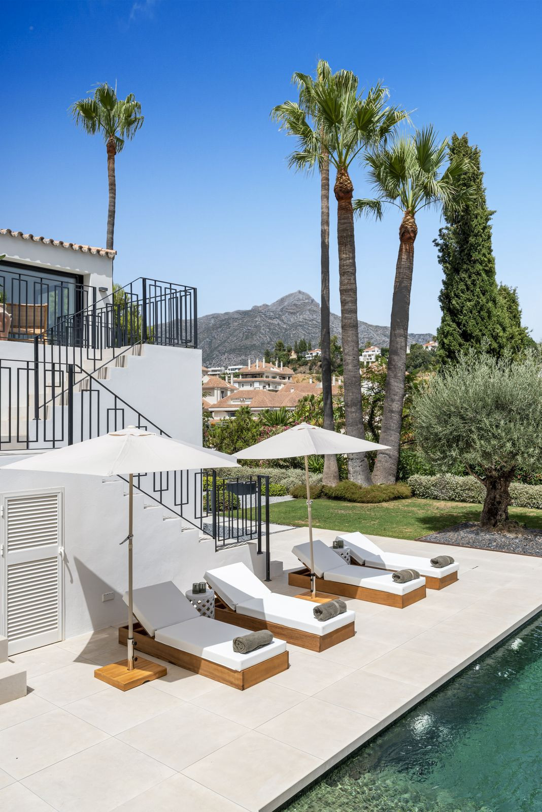 Huis te koop in Nueva Andalucía | 4 slaapkamers H5514865