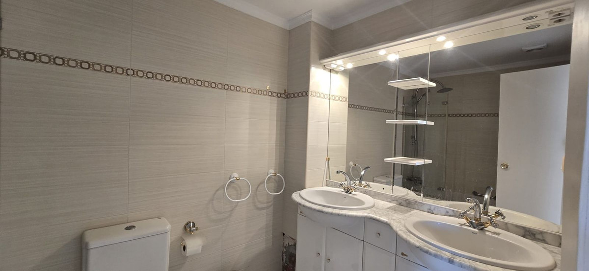 Huis te koop in Nueva Andalucía | 3 slaapkamers H5515855