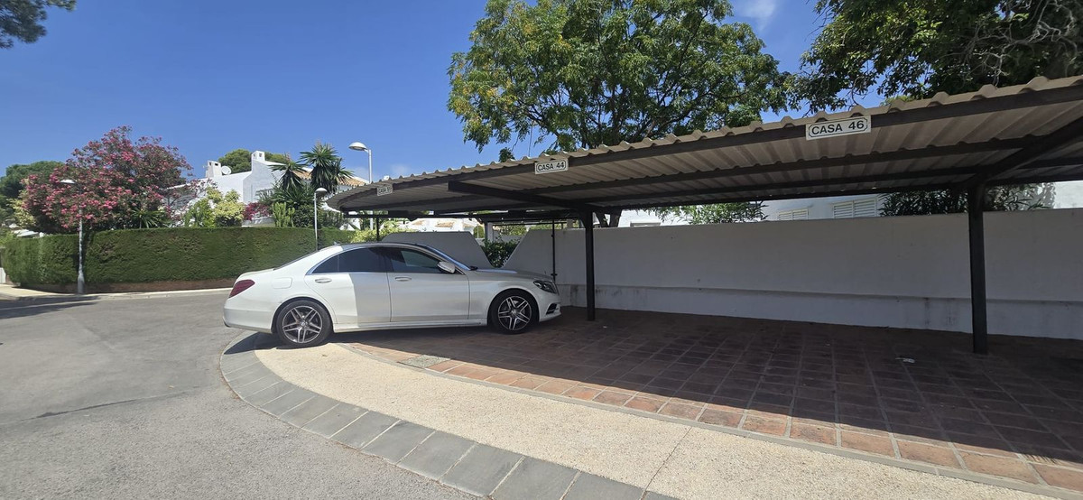 Huis te koop in Nueva Andalucía | 3 slaapkamers H5515855