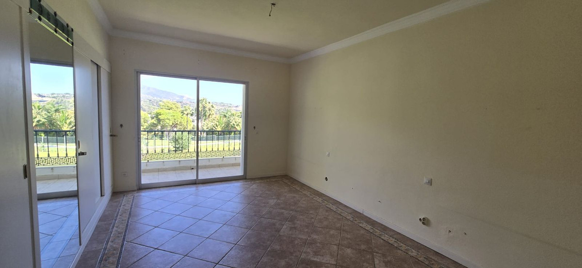 Huis te koop in Nueva Andalucía | 3 slaapkamers H5515855