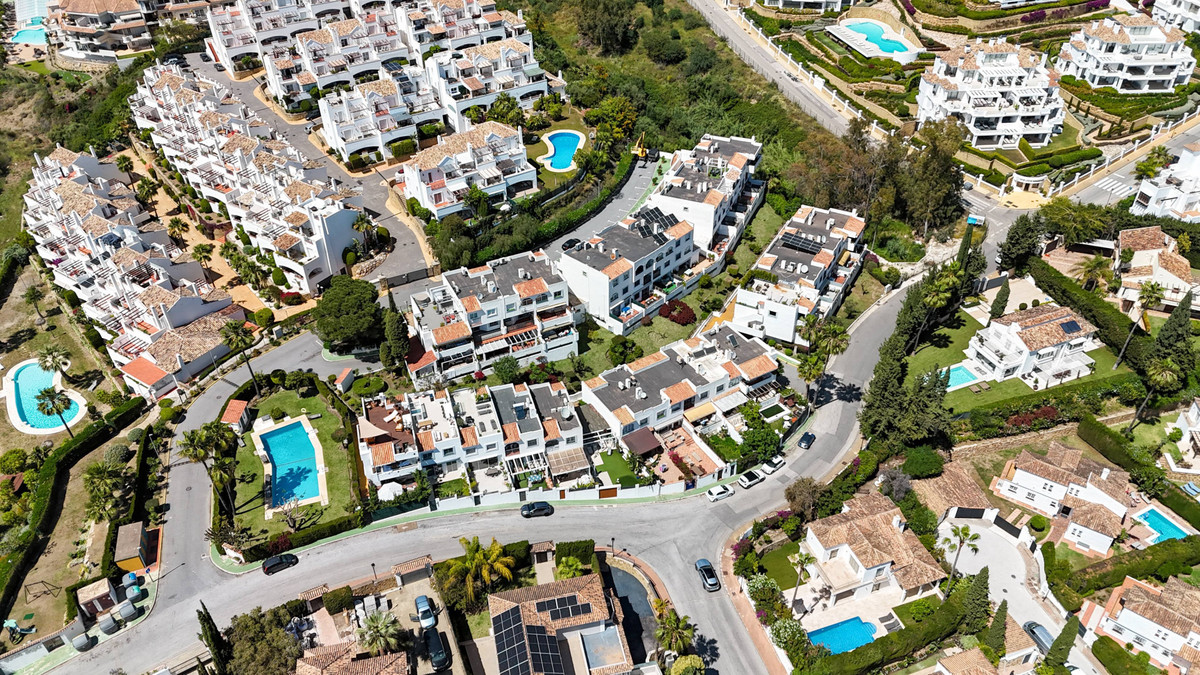 Huis te koop in Nueva Andalucía | 3 slaapkamers H5516485