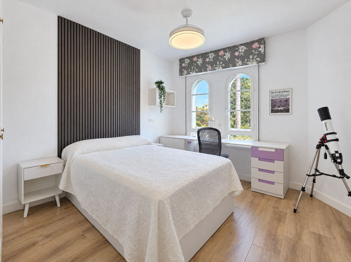 Huis te koop in Nueva Andalucía | 4 slaapkamers H5523250