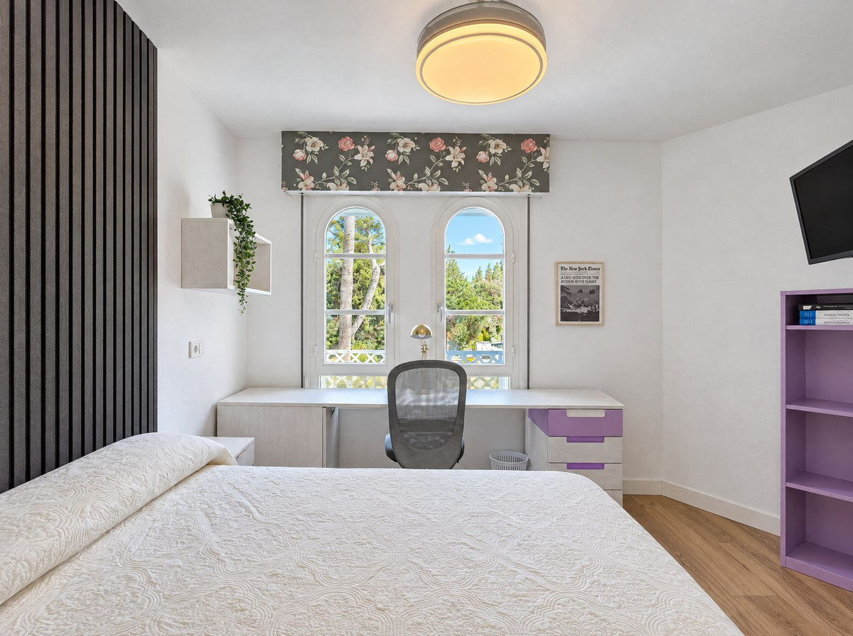 Huis te koop in Nueva Andalucía | 4 slaapkamers H5523250