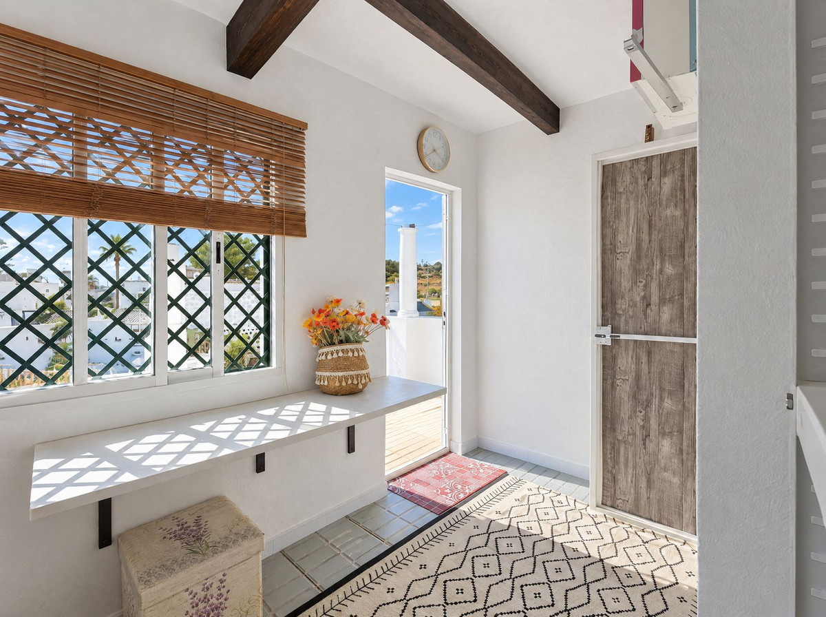 Huis te koop in Nueva Andalucía | 4 slaapkamers H5523250