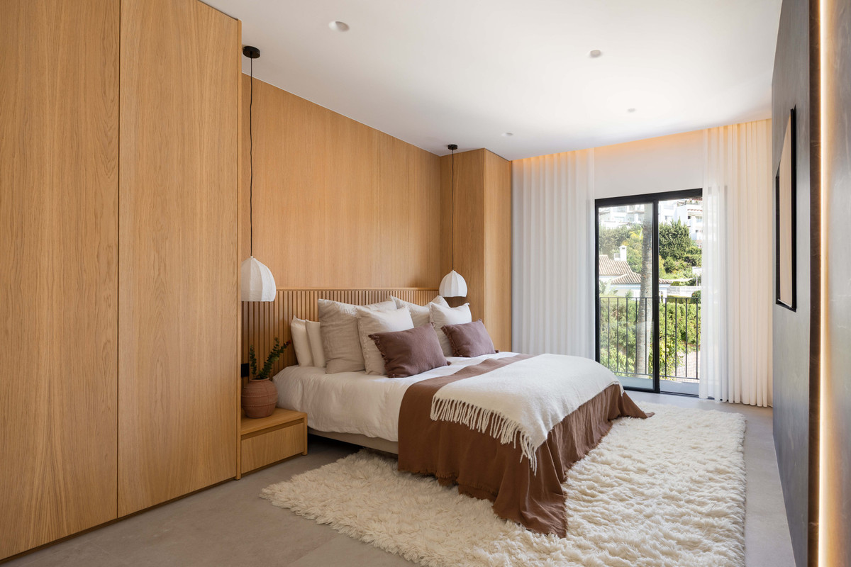 Huis te koop in Nueva Andalucía | 4 slaapkamers H5523700