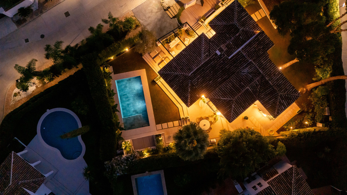 Huis te koop in Nueva Andalucía | 4 slaapkamers H5523700