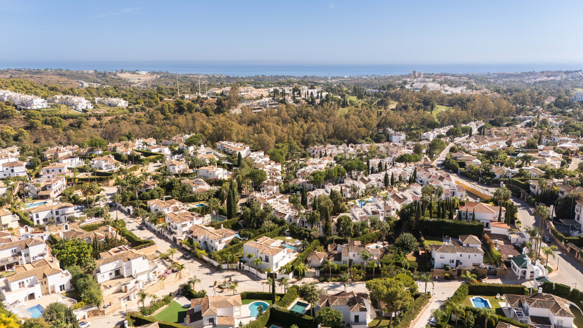 Huis te koop in Nueva Andalucía | 4 slaapkamers H5523700