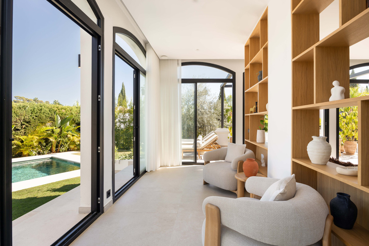 Huis te koop in Nueva Andalucía | 4 slaapkamers H5523700