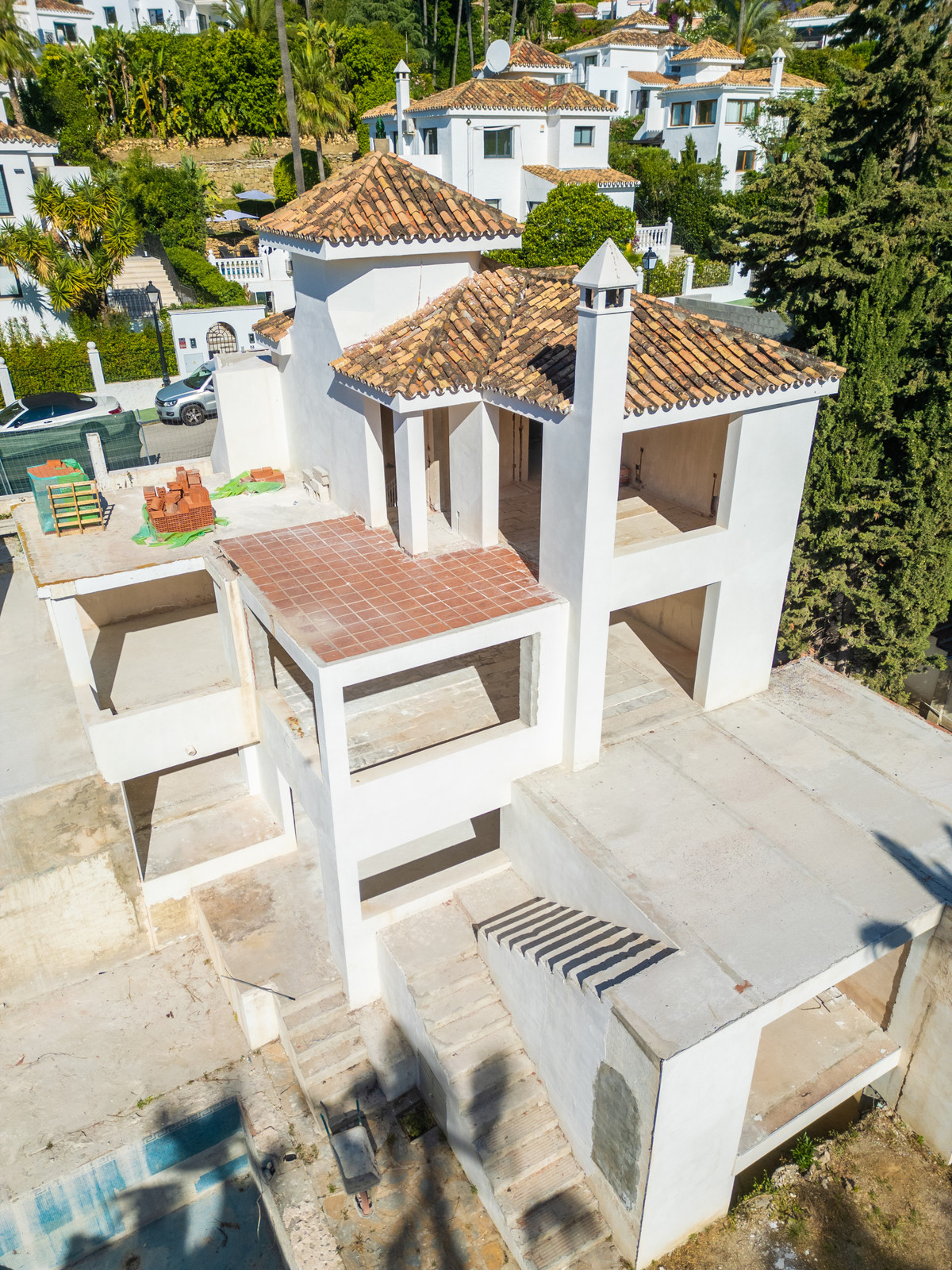 Huis te koop in Nueva Andalucía | 5 slaapkamers H5526934