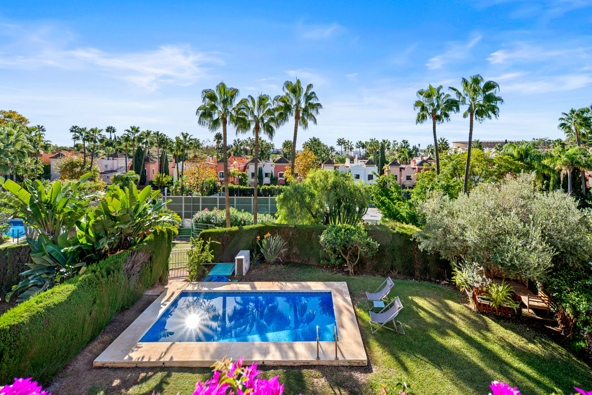 Huis te koop in Nueva Andalucía | 5 slaapkamers H5528125