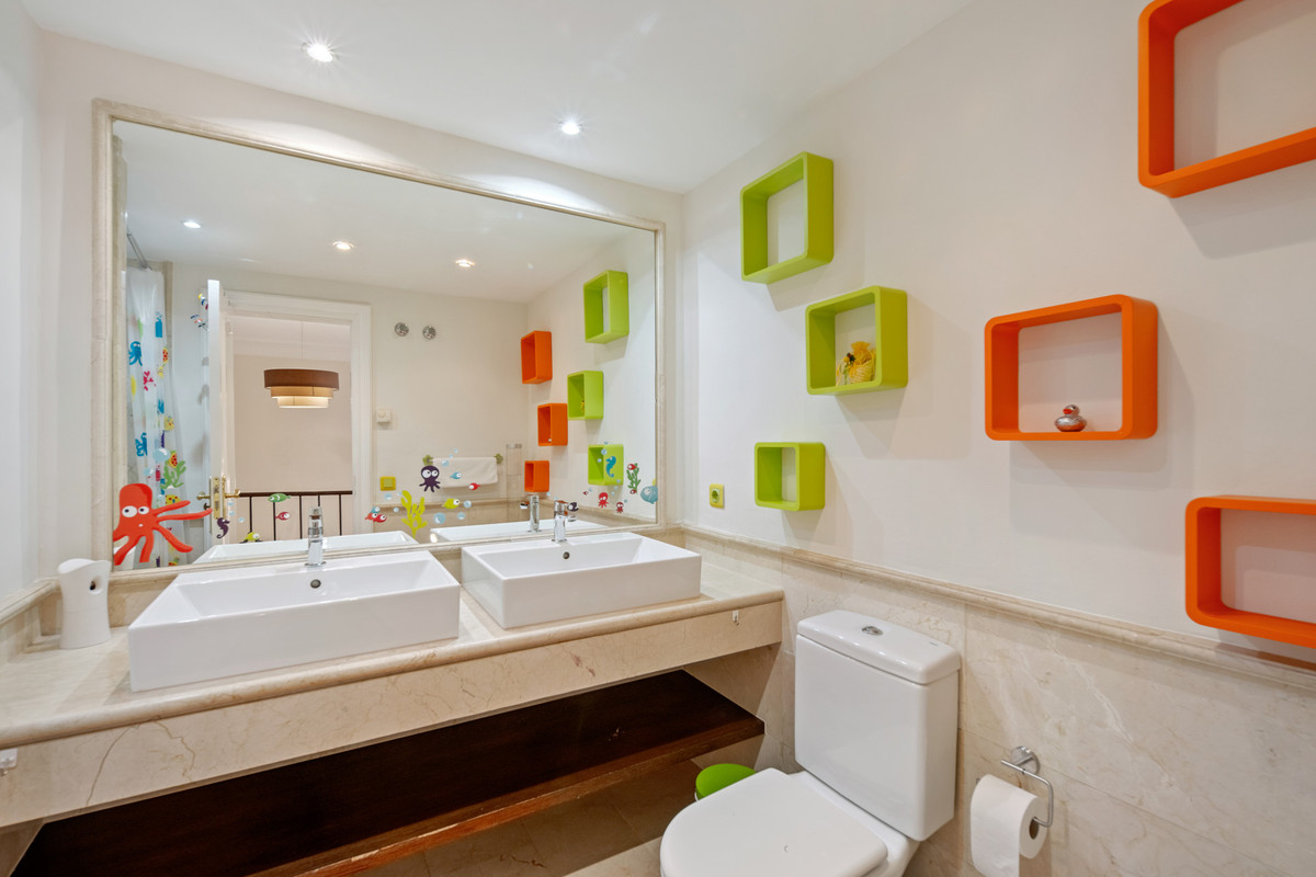 Huis te koop in Nueva Andalucía | 5 slaapkamers H5528125