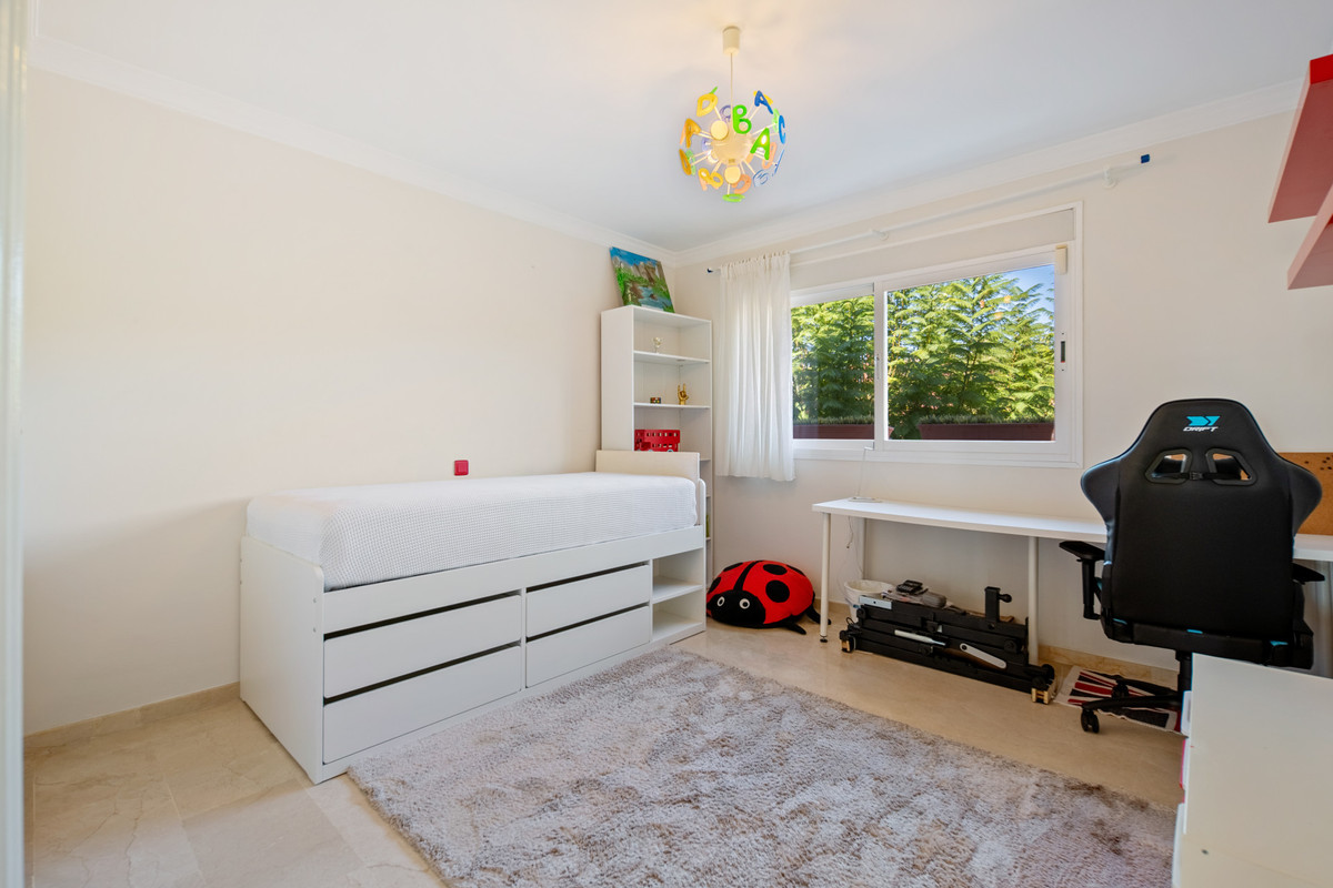 Huis te koop in Nueva Andalucía | 5 slaapkamers H5528125
