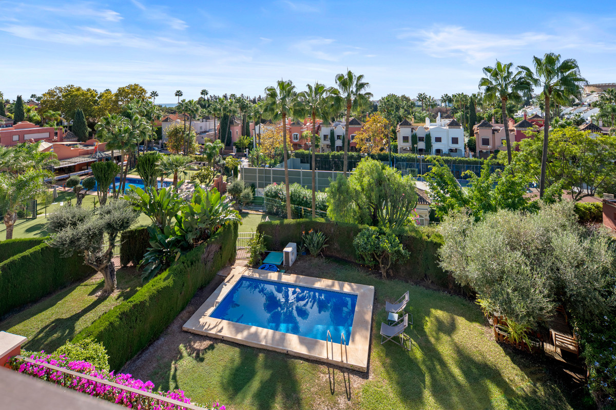 Huis te koop in Nueva Andalucía | 5 slaapkamers H5528125
