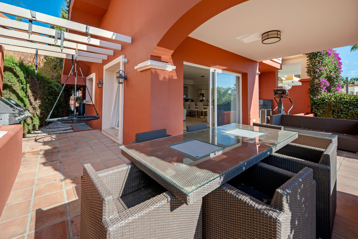 Huis te koop in Nueva Andalucía | 5 slaapkamers H5528125