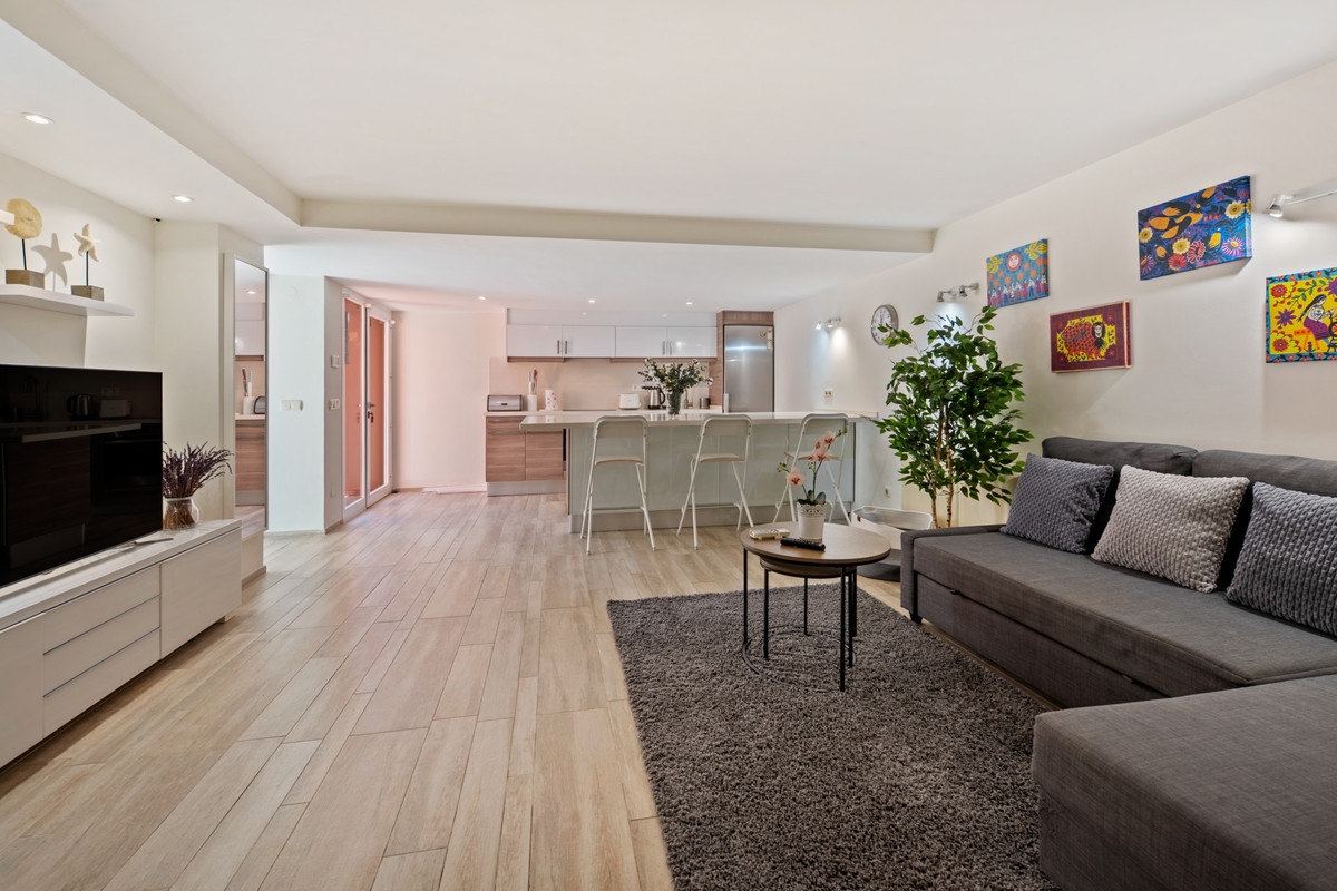 Huis te koop in Nueva Andalucía | 5 slaapkamers H5528125