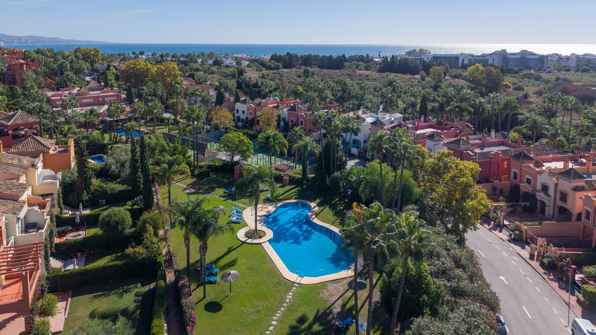 Huis te koop in Nueva Andalucía | 5 slaapkamers H5528125
