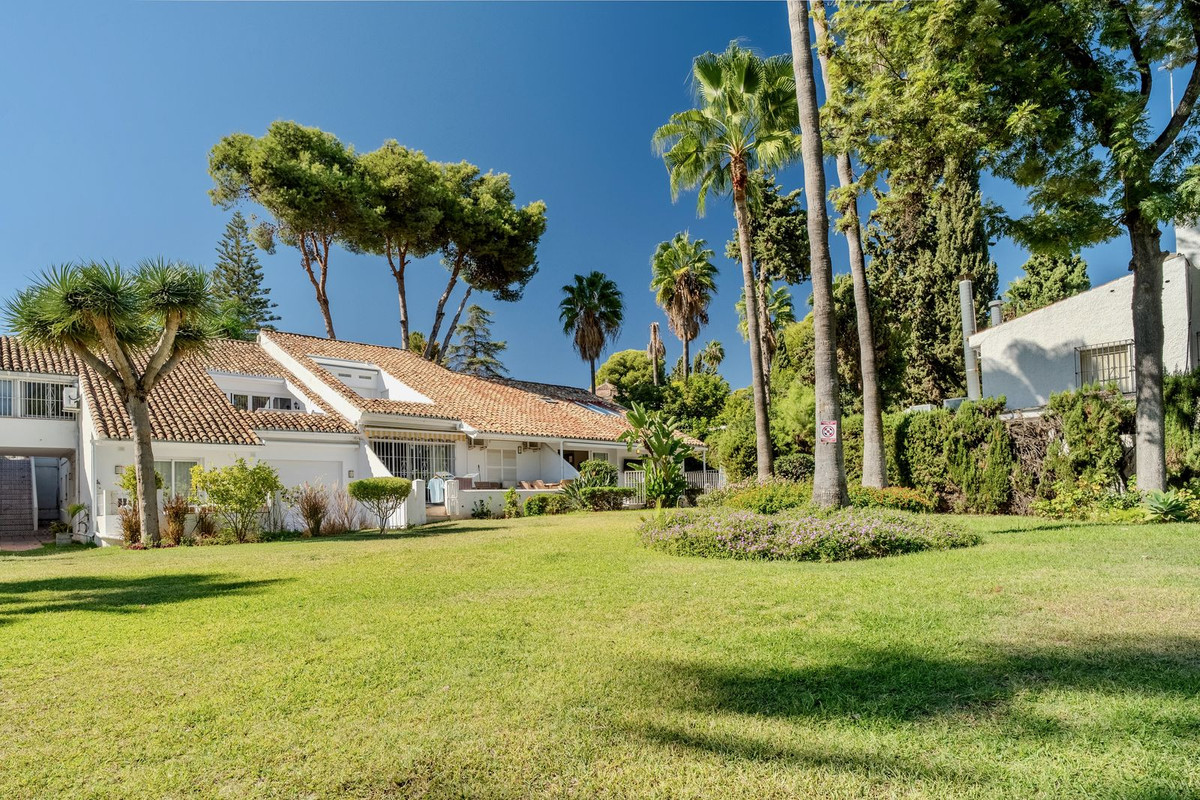 Huis te koop in Nueva Andalucía | 3 slaapkamers H5529883