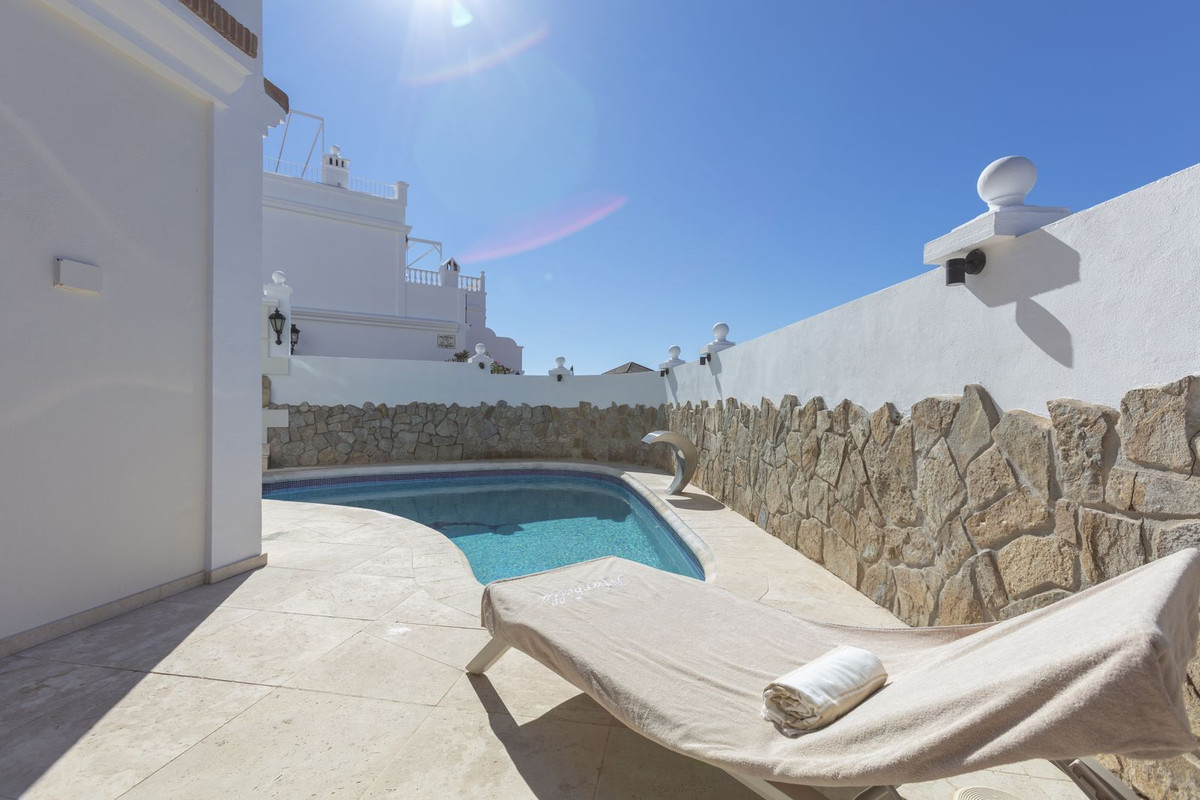 Huis te koop in Nueva Andalucía | 4 slaapkamers H5530219