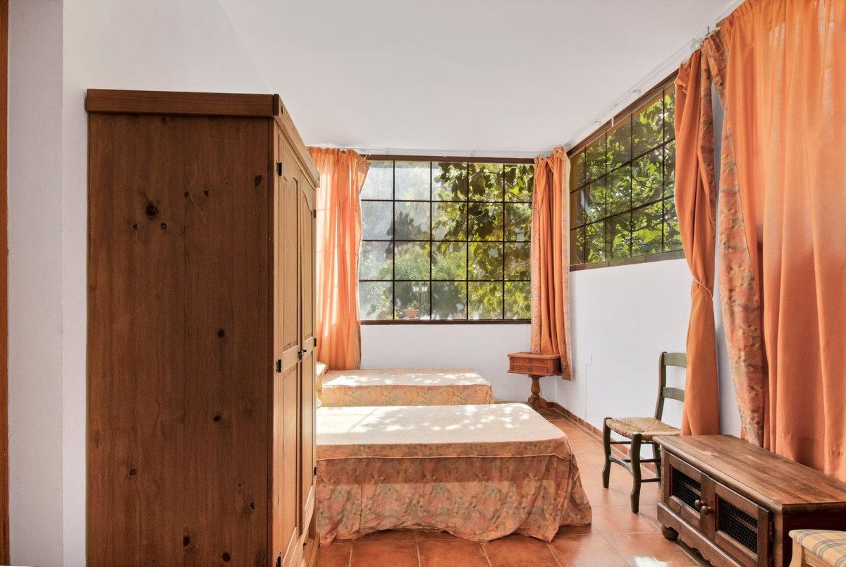 Property main view 35