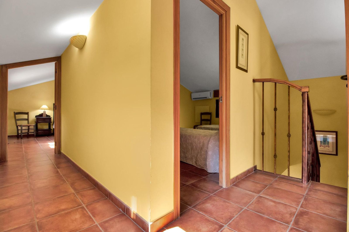 Property main view 46