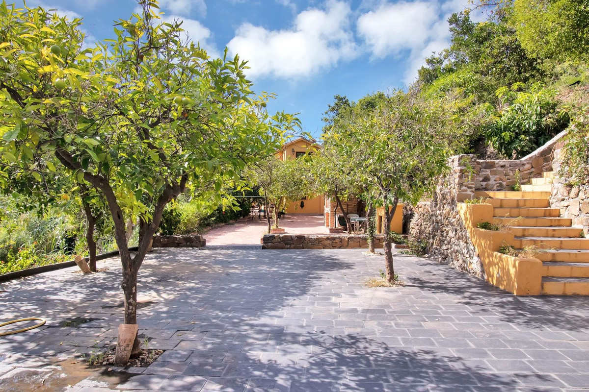 Property main view 57