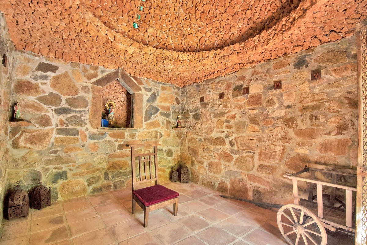 Property main view 62