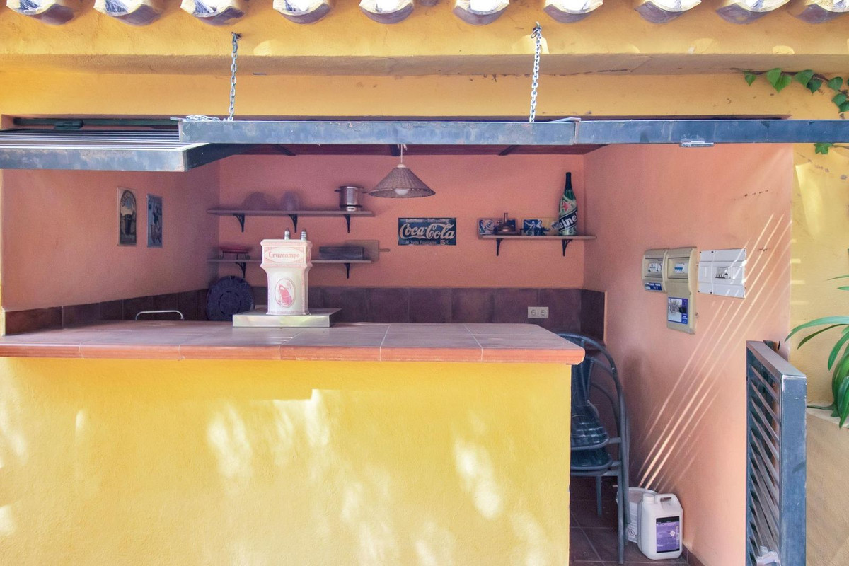 Property main view 64