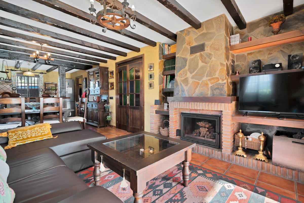 Finca - Cortijo te koop in Ojén | 4 slaapkamers H4766848
