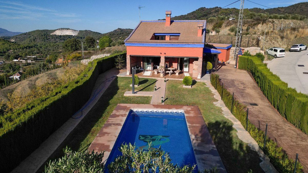 Finca - Cortijo te koop in Ojén | 4 slaapkamers H4766848