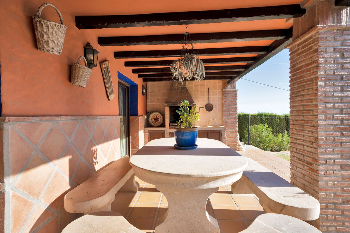 Finca - Cortijo te koop in Ojén | 4 slaapkamers H4766848