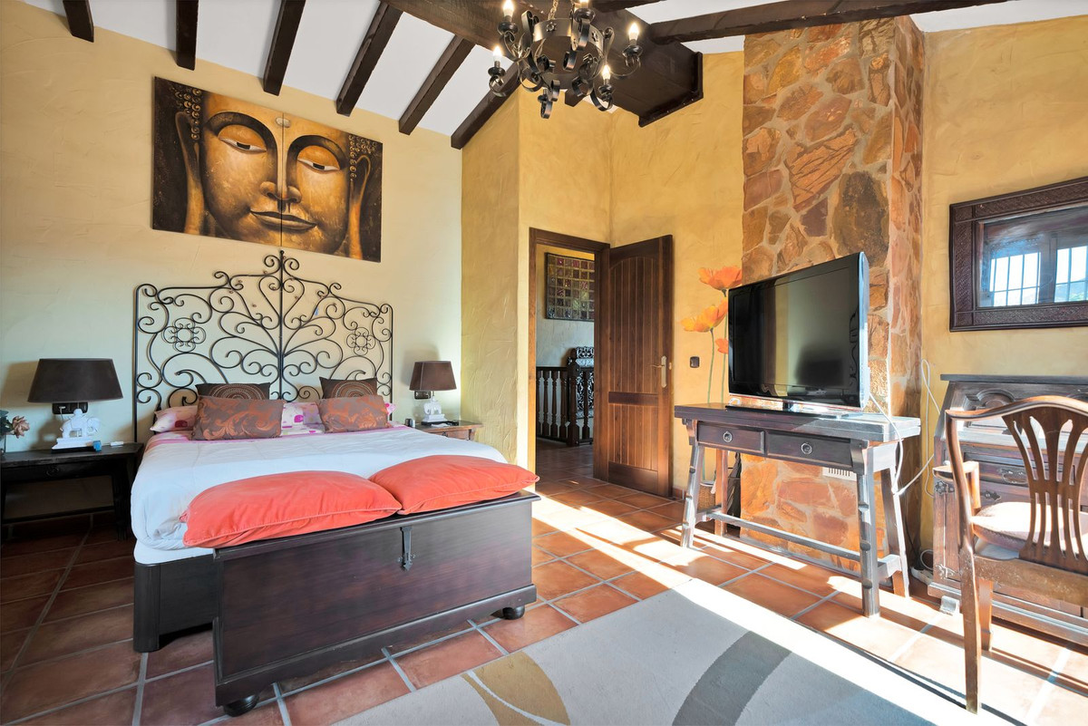 Finca - Cortijo te koop in Ojén | 4 slaapkamers H4766848