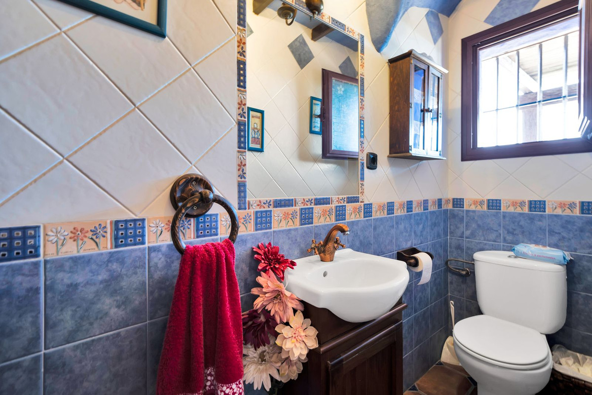 Finca - Cortijo te koop in Ojén | 4 slaapkamers H4766848
