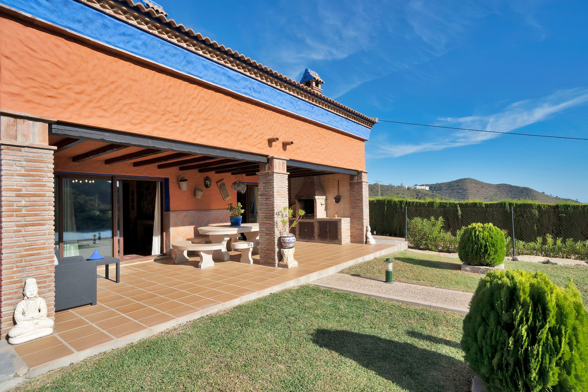Finca - Cortijo te koop in Ojén | 4 slaapkamers H4766848