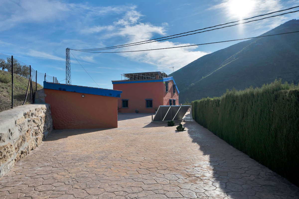 Finca - Cortijo te koop in Ojén | 4 slaapkamers H4766848
