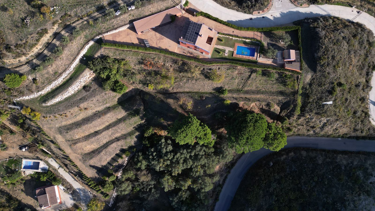 Finca - Cortijo te koop in Ojén | 4 slaapkamers H4766848