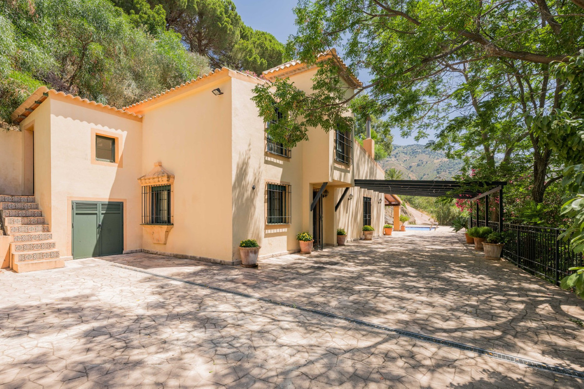 Vrijstaande Villa te koop in Ojén | 9 slaapkamers H5129392