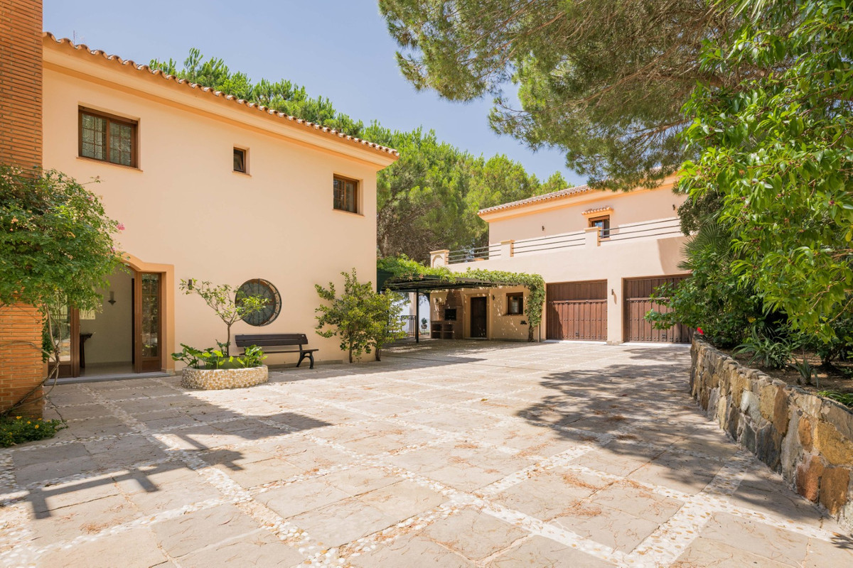Vrijstaande Villa te koop in Ojén | 9 slaapkamers H5129392