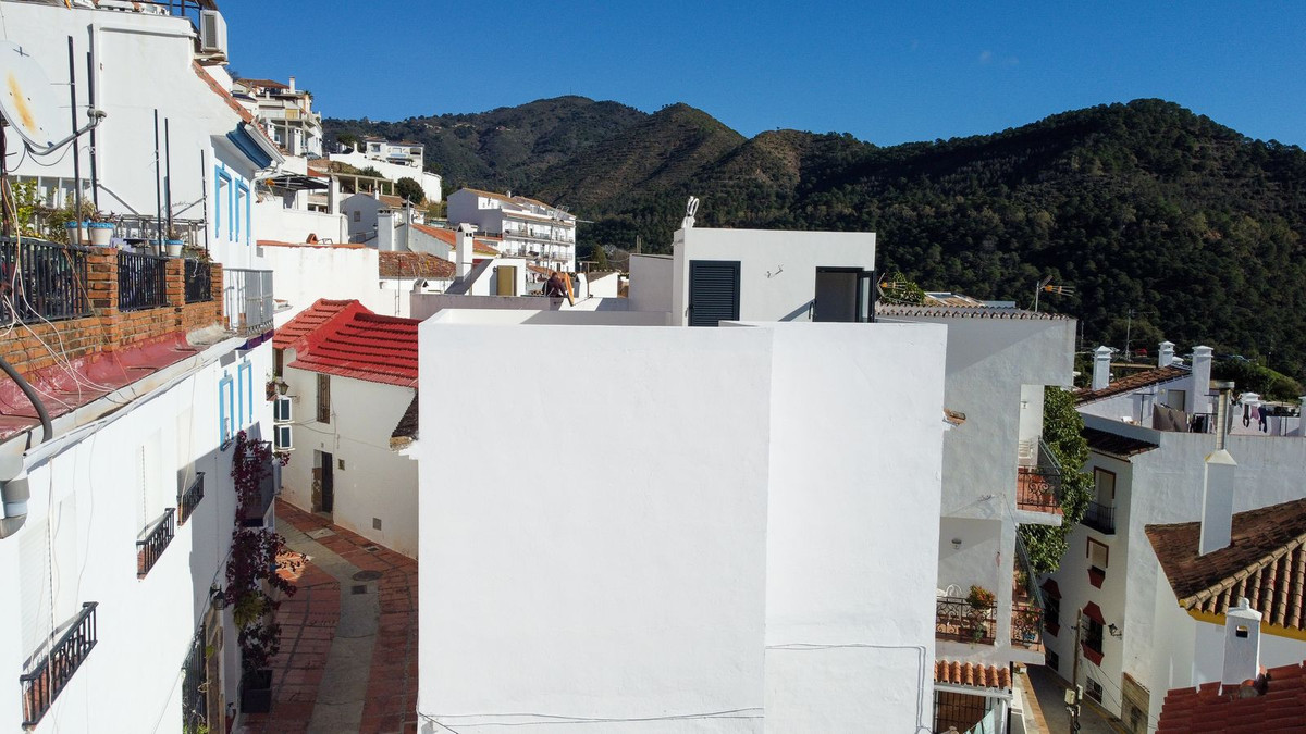 Property main view 34