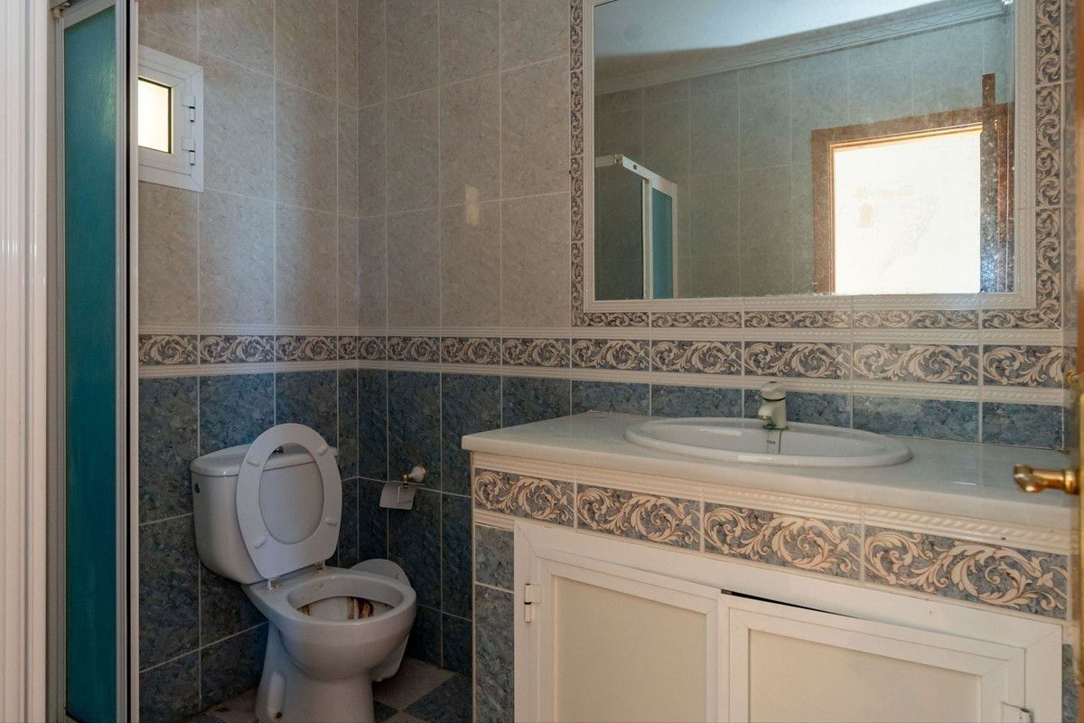 Finca - Cortijo te koop in Ojén | 2 slaapkamers H5351083