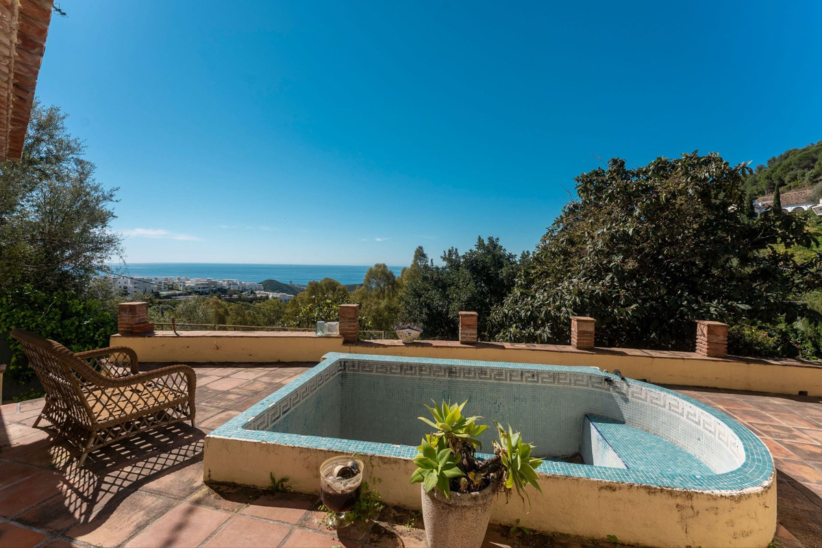 Finca - Cortijo te koop in Ojén | 2 slaapkamers H5351083