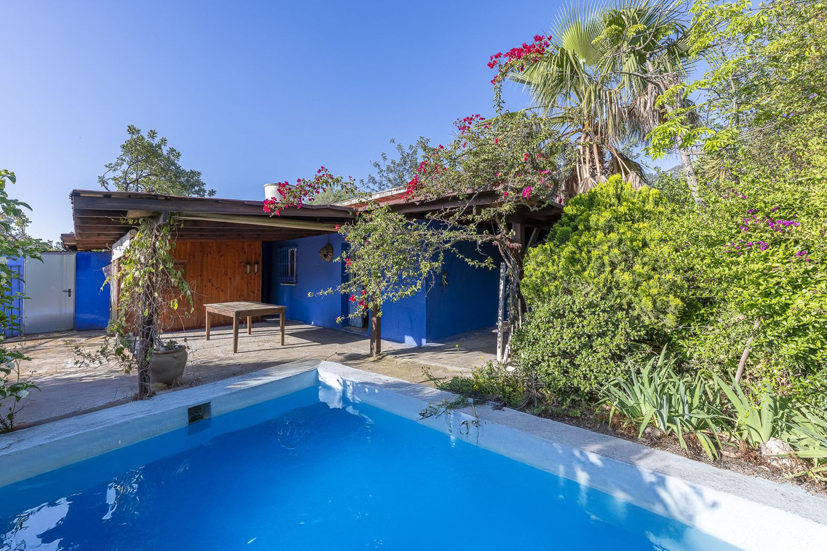 Finca - Cortijo te koop in Ojén | 2 slaapkamers H5394229