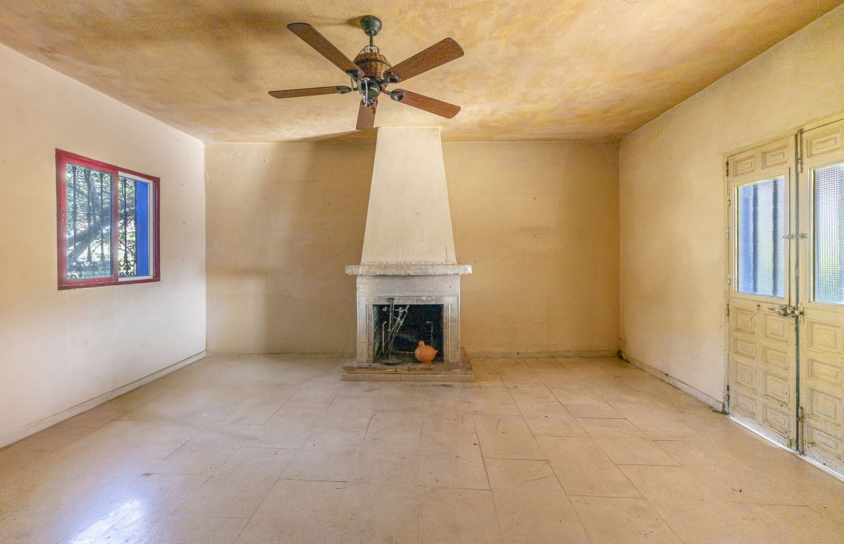 Finca - Cortijo te koop in Ojén | 2 slaapkamers H5394229