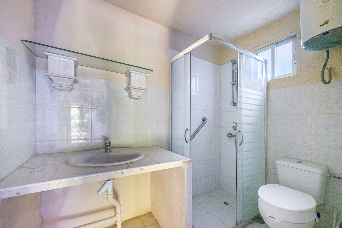 Finca - Cortijo te koop in Ojén | 2 slaapkamers H5394229
