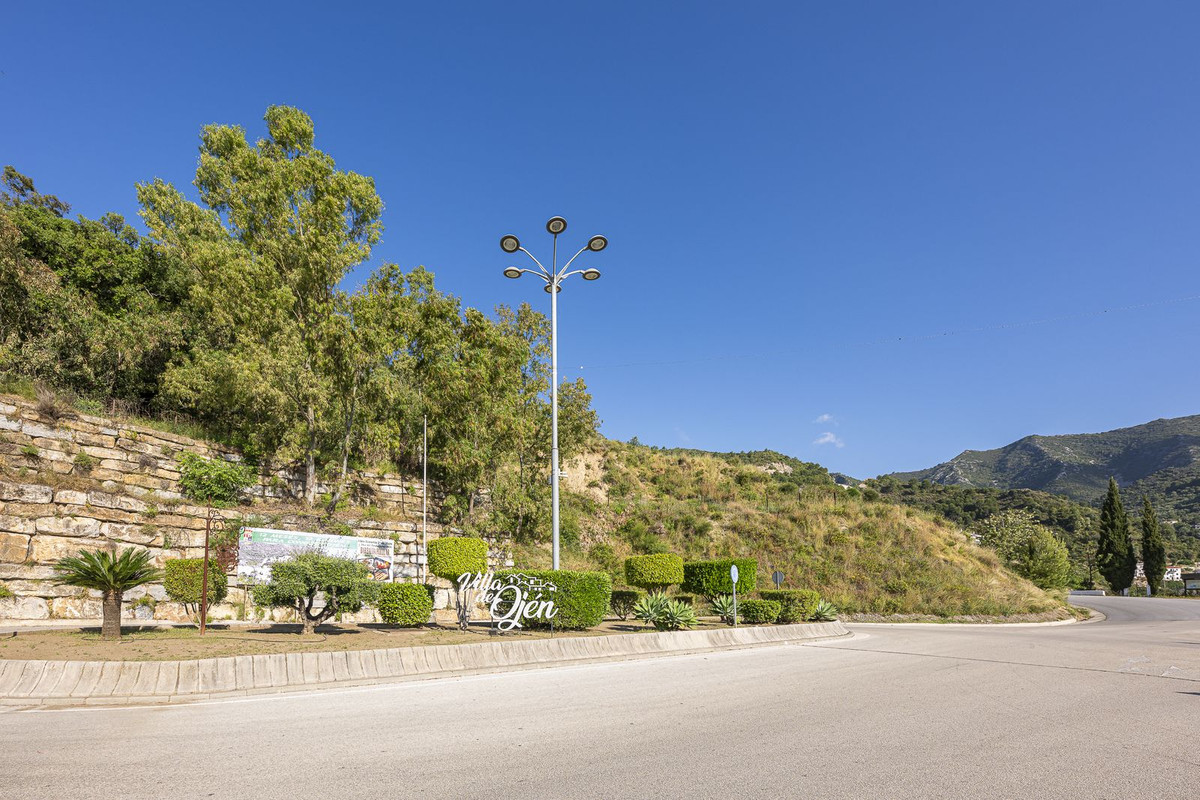 Finca - Cortijo te koop in Ojén | 2 slaapkamers H5394229