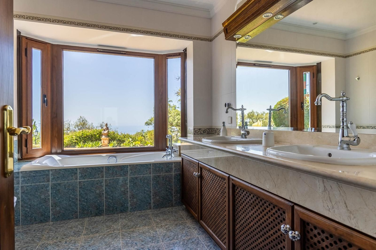 Property main view 34