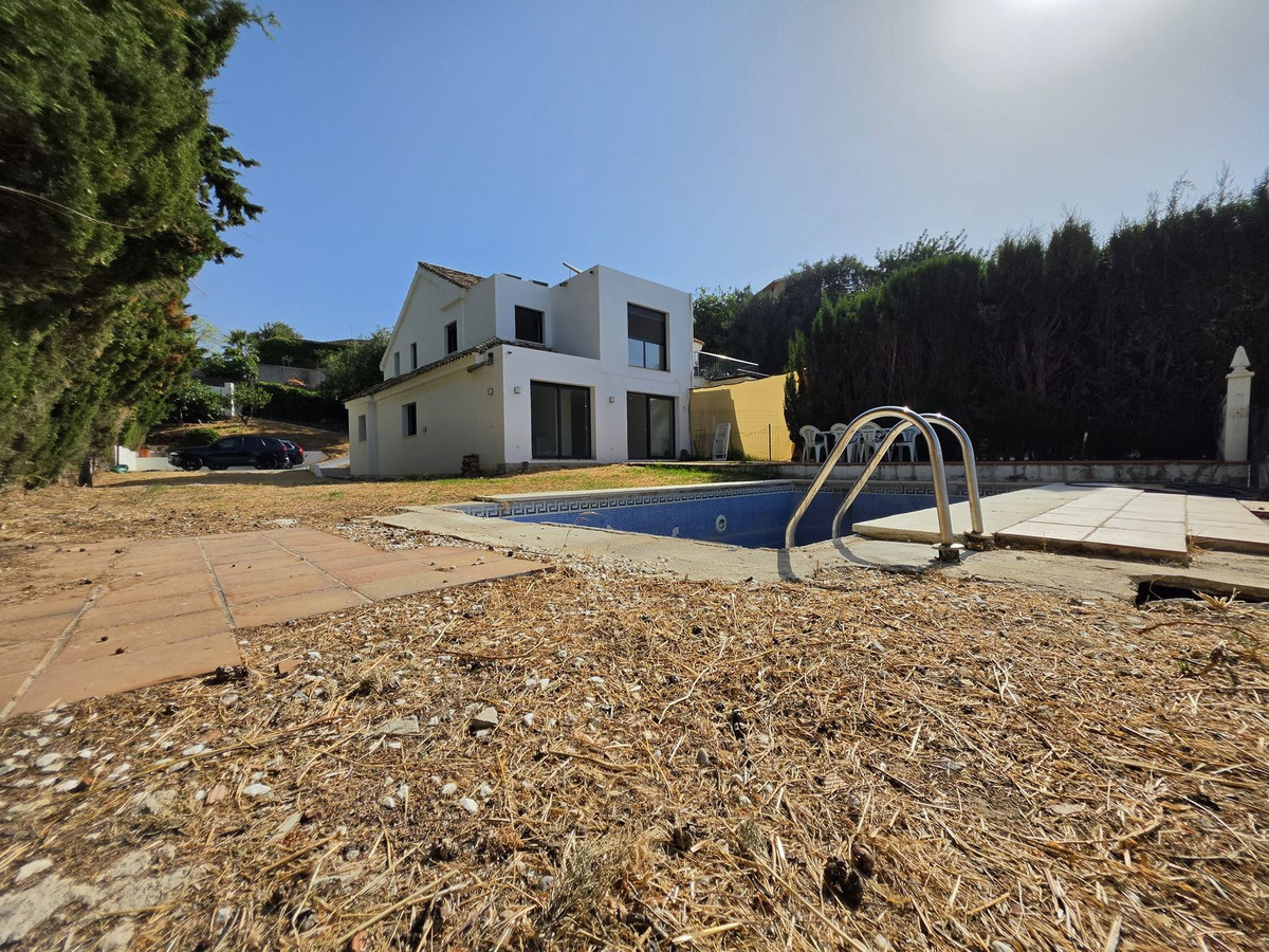 Vrijstaande Villa te koop in Ojén | 5 slaapkamers H5464639